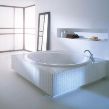 Villeroy Boch Arredo Bagno.Sanitari Arredo Bagno Alto Adige Aqualoop Vasca Rotonda Di Villeroy Boch